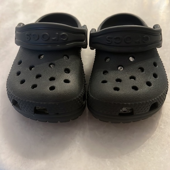 Crocs - Picture 3 of 4